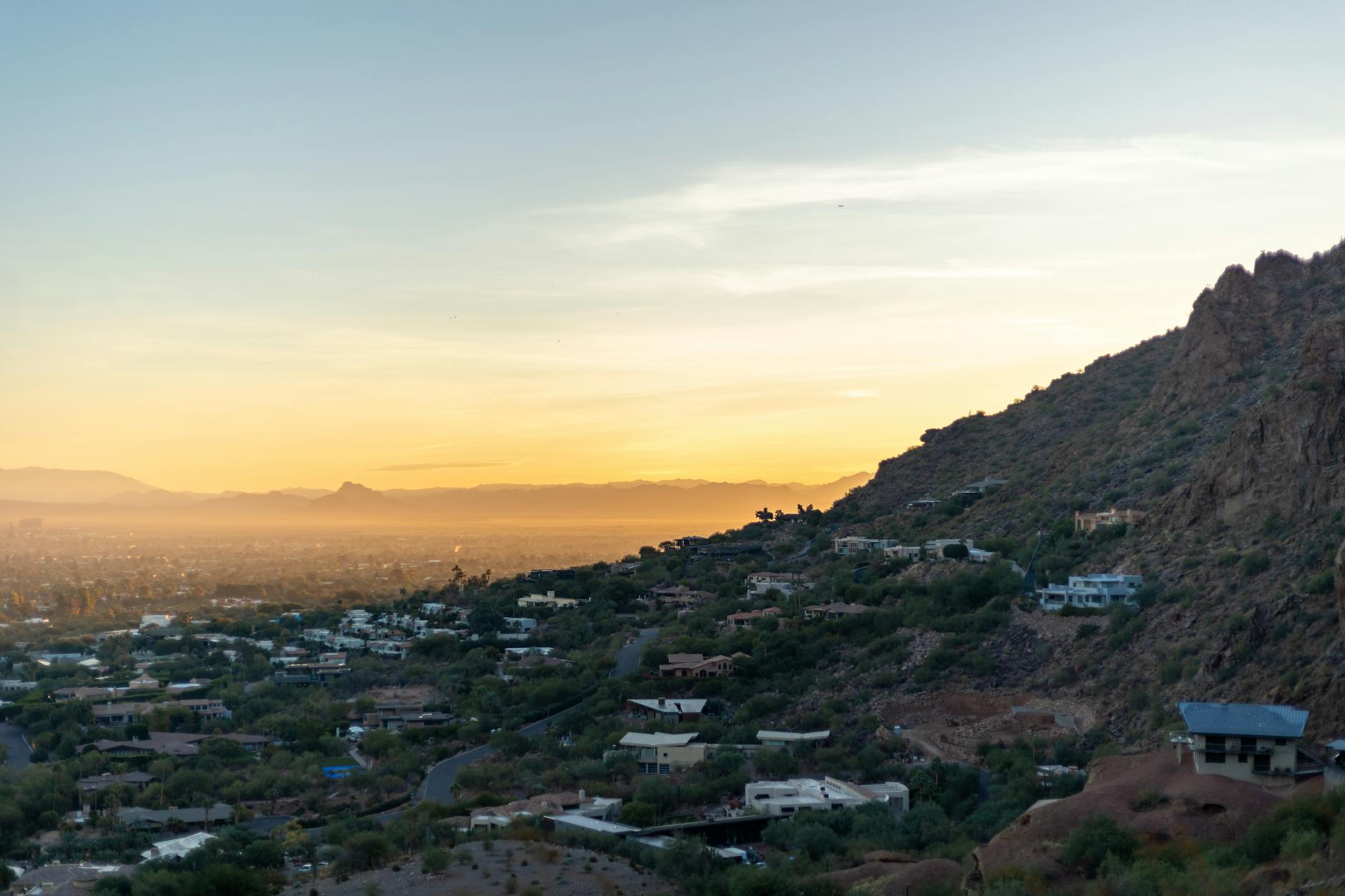 Local Movers in Phoenix, AZ | AI Apartment Inventory & Real Local Quotes | MoveCost.ai